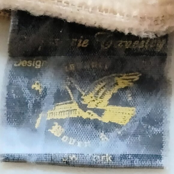 Seashell Tapestry Pillow Cover 13x13 Inches Beige Green Coastal Tropical Beachy - Picture 7 of 7